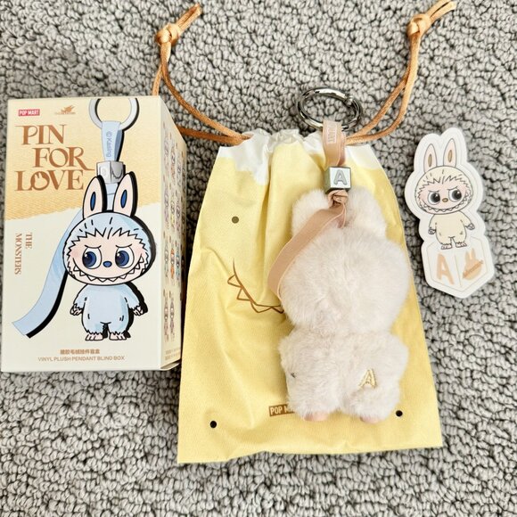 💗 Authentic POP MART THE MONSTERS Pin For Love White Mini Labubu A – US Ship - Picture 2 of 2
